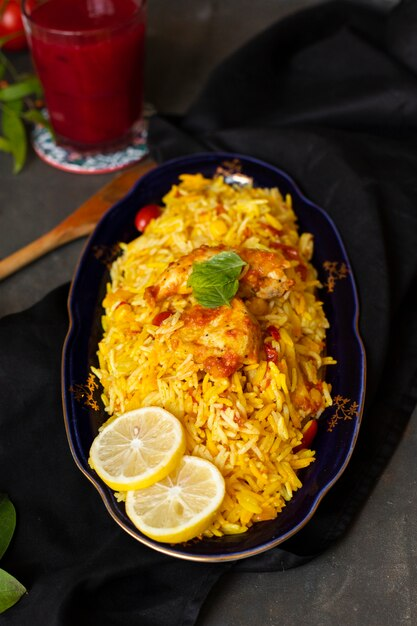 Kashmiri Chicken Biryani