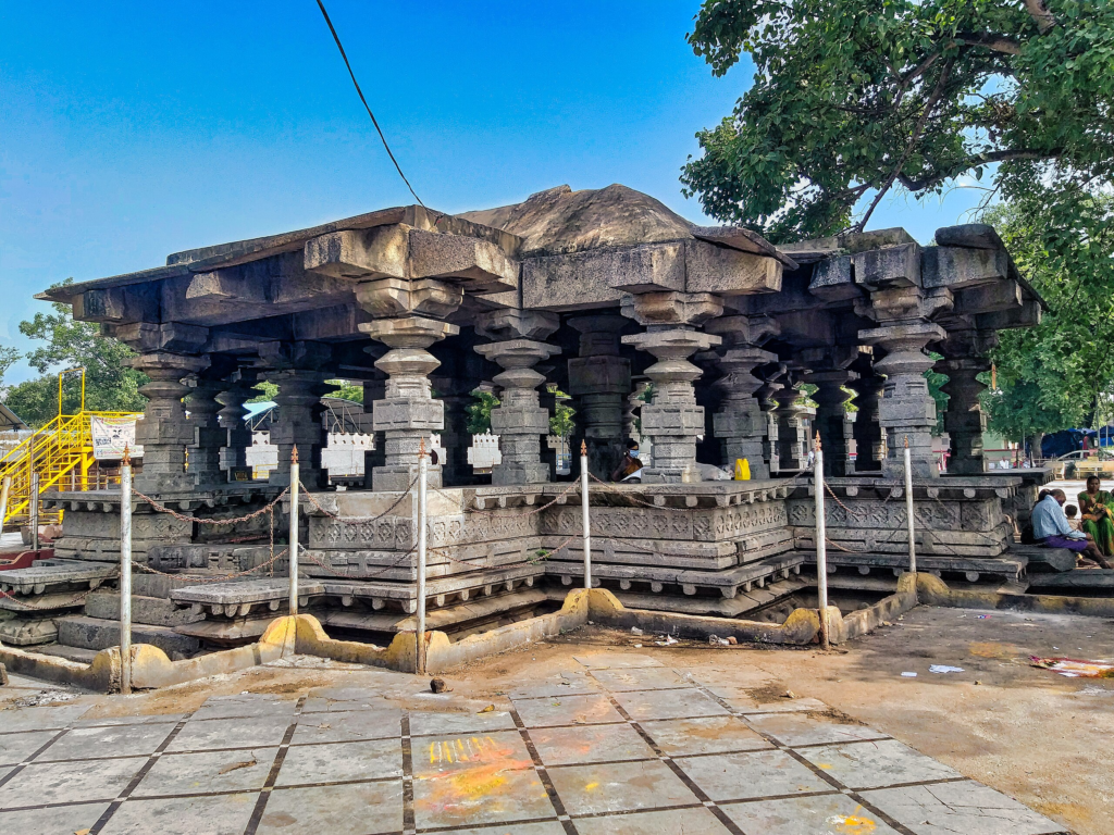 Ainavolu Temple